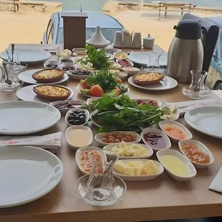 Beskardesler * Guzelyali (Canakkale)